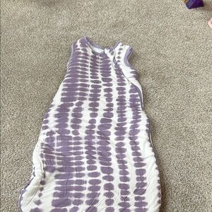 Kyte BABY Lavender and White Sleep Sack